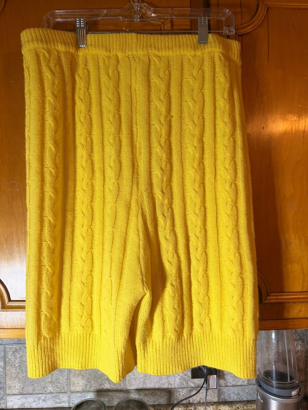 yellow knit shorts fall shorts ladies fallwear